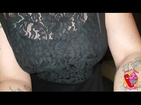 ❤️ Slutty Stéifschwëster gëtt him e blowjob a Spuenesch ️❌ Porno op Porno lb.xxxlfv.top ️❤